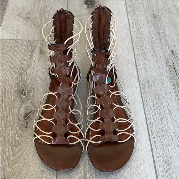 mia leather sandals